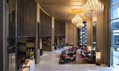 Lobby of Bangkok Marriott Hotel Sukhumvit